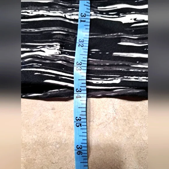 🎊🎊 Soybu Black & White Athletic Dress Size Large - Picture 7 of 8